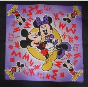 Disney Mickey/Minnie Bandana 22" x 22"  Cotton/Poly Crafts/Quilting NEW USA